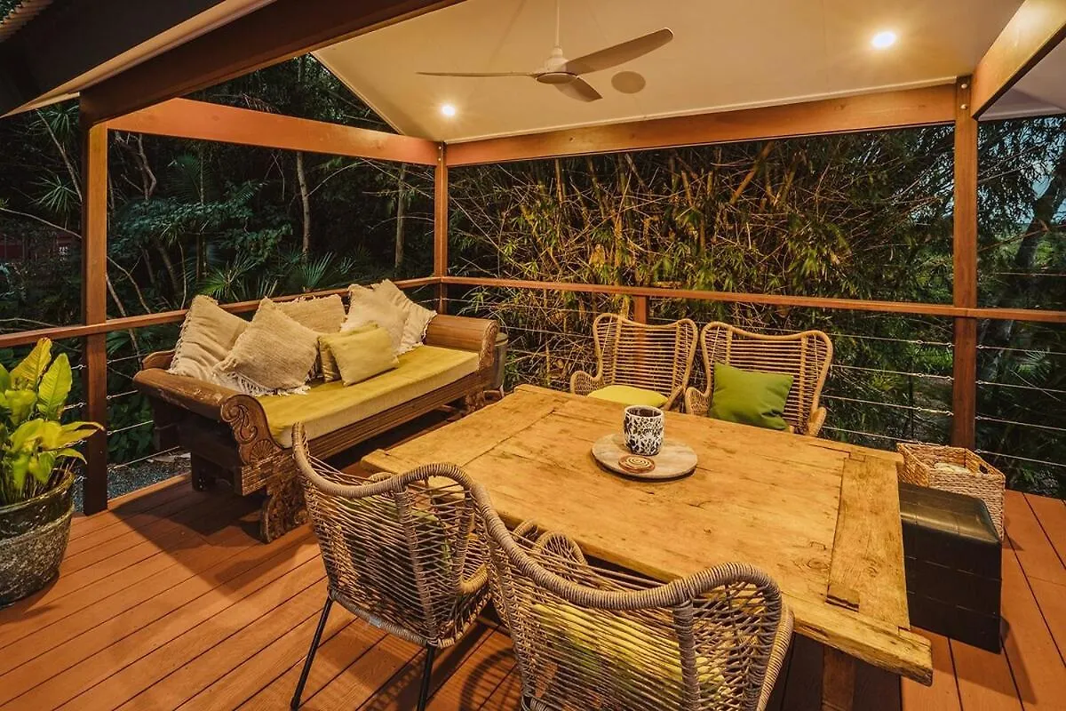 Holiday home Alamanda Cottage Port Douglas W Ocean Views & Pool Craiglie Australia