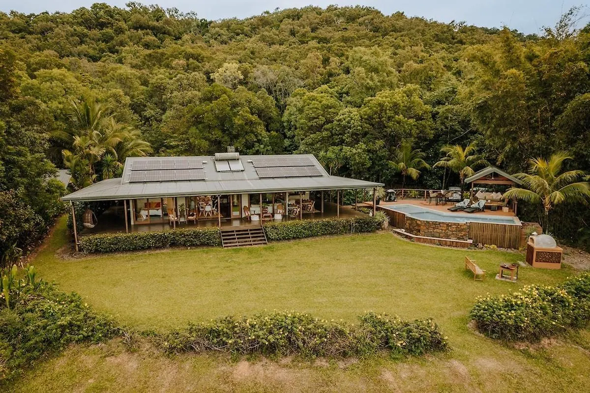 Alamanda Cottage Port Douglas W Ocean Views & Pool Craiglie Australia