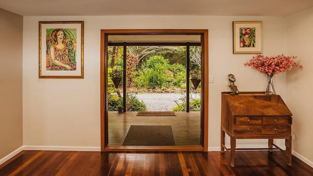 Holiday home Alamanda Cottage Port Douglas W Ocean Views & Pool Craiglie Australia