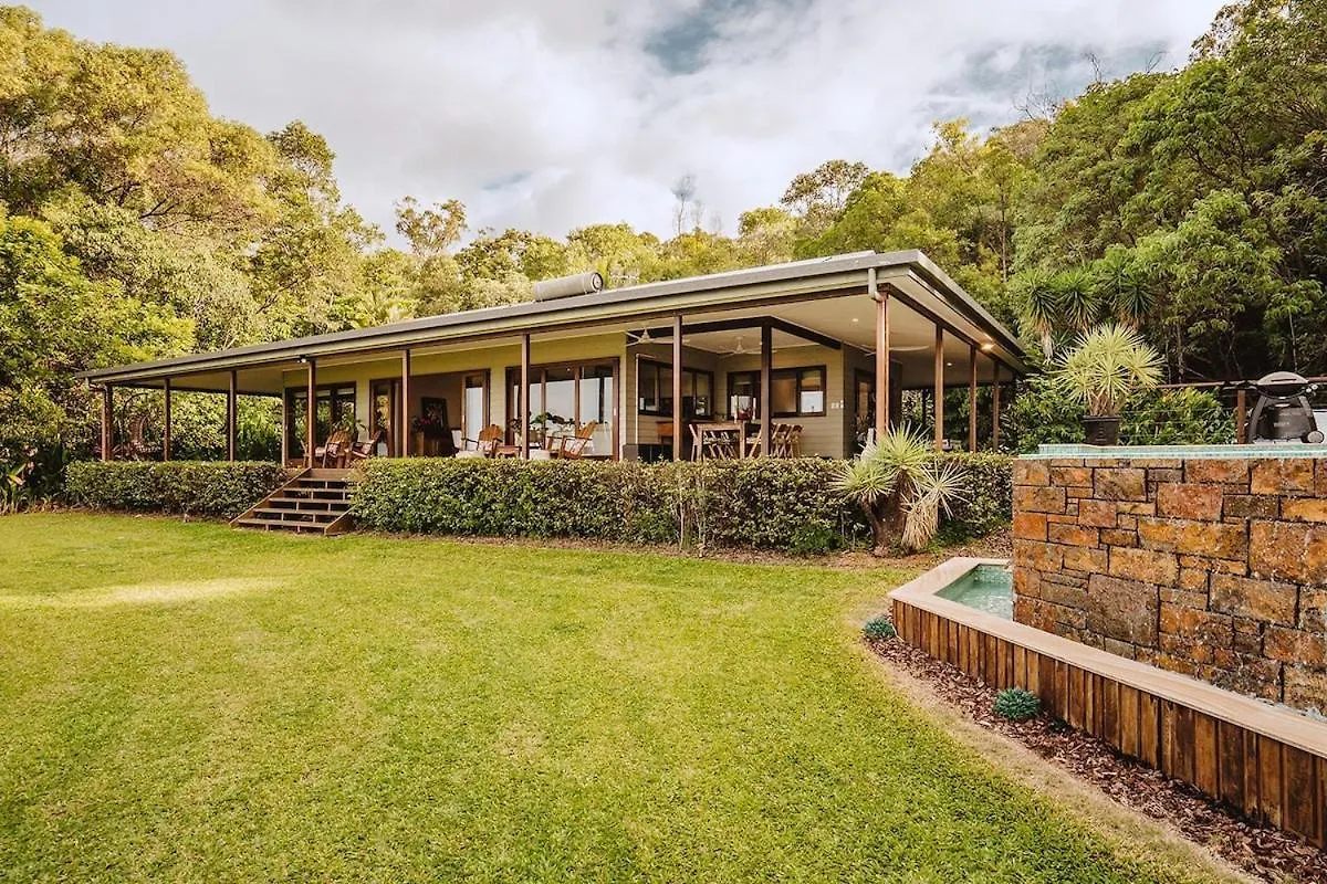 Alamanda Cottage Port Douglas W Ocean Views & Pool Craiglie