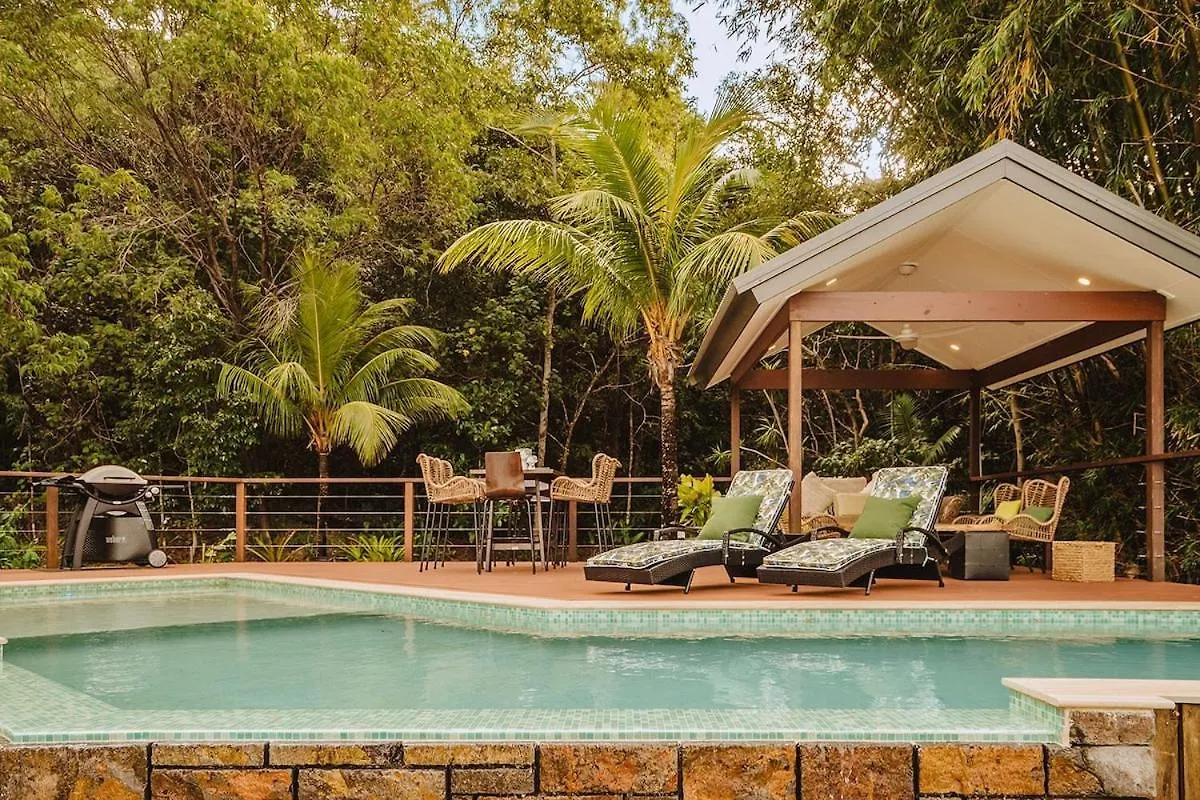 Alamanda Cottage Port Douglas W Ocean Views & Pool Craiglie Australia